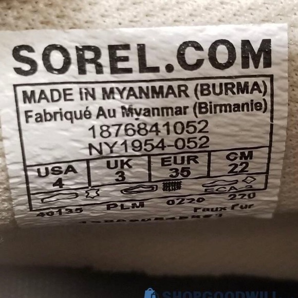 Sorel Out N About Plus Waterproof Duck Boots Size: 4 - Picture 6 of 7